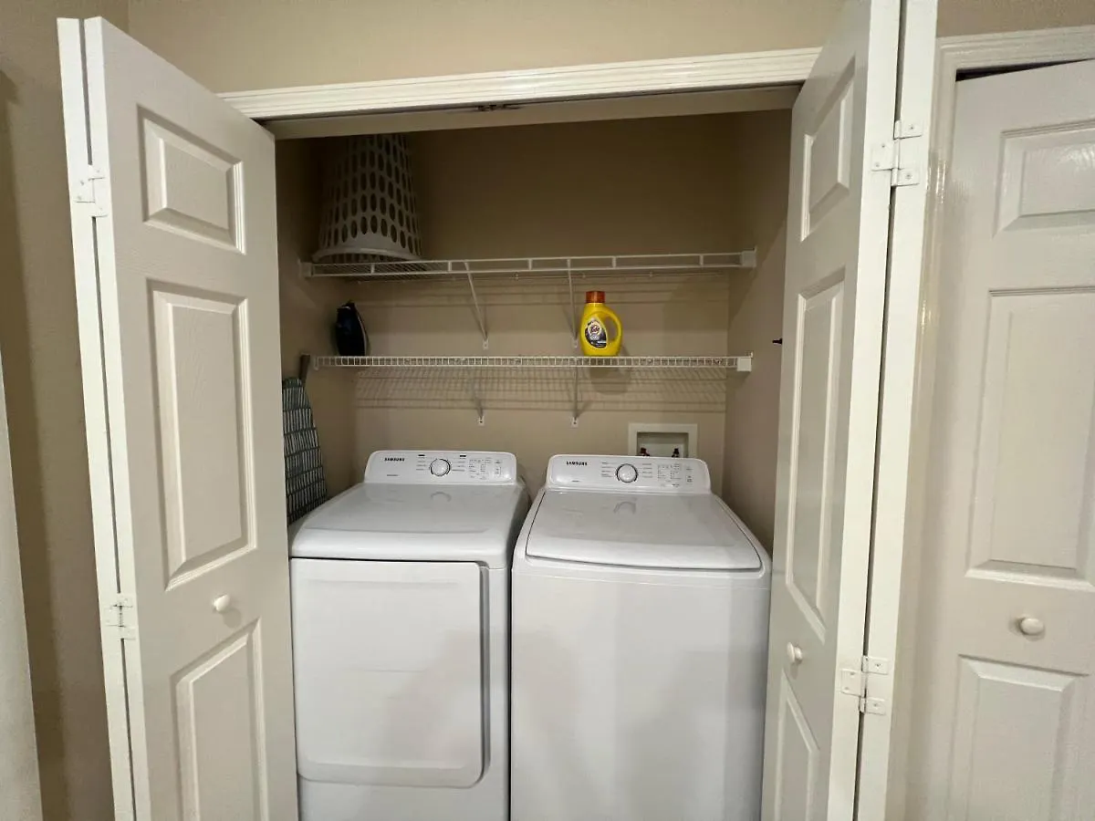 Upscale Long Stay -King Bed - Pool - Wifi - Tampa Palms - Moffitt - Gated - Pets Ok - In New Tampa By Hunters Green - Live Oak - Cory Lake Isles Area -1