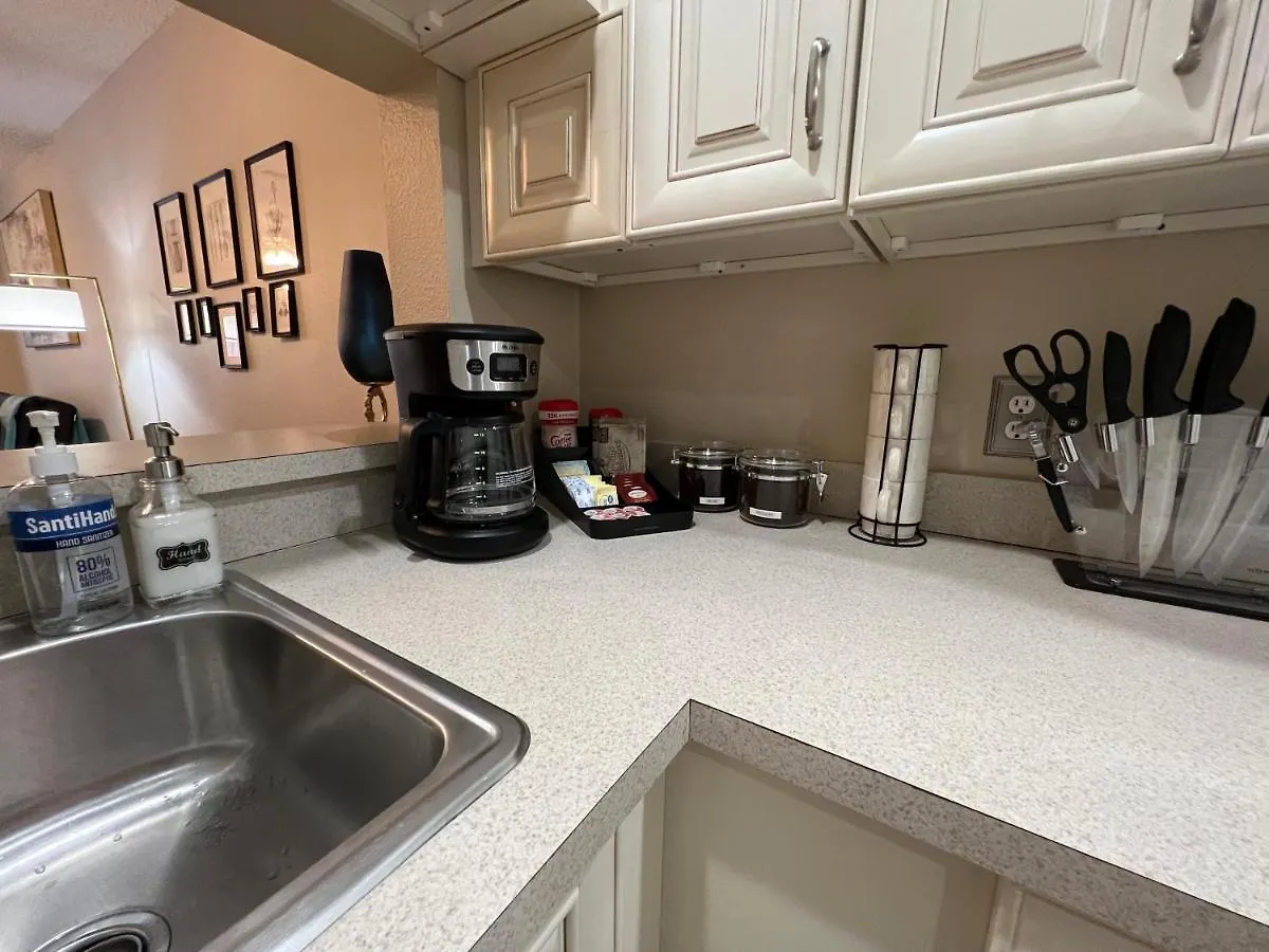 Ferienhaus Upscale Long Stay -King Bed - Pool - Wifi - Tampa Palms - Moffitt - Gated - Pets Ok - In New Tampa By Hunters Green - Live Oak - Cory Lake Isles Area -1